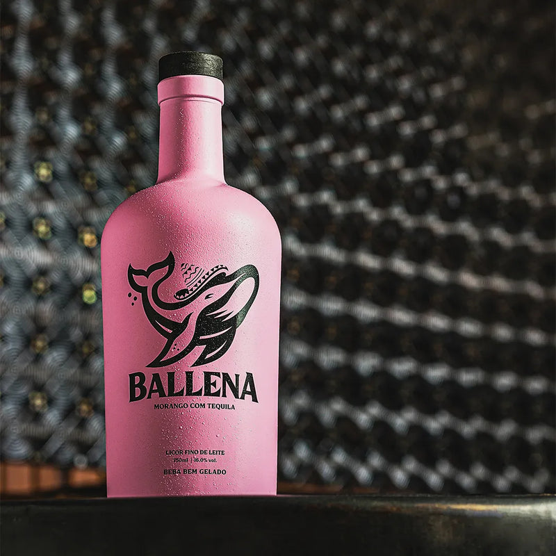 Ballena Licor de Morango Com Tequila 750ml